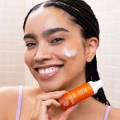 SVR C20 Biotic Fluide Anti-age kirkastava kasvovoide pumppupullo