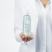Vichy Purete Thermale Raikastava Puhdistusgeeli 200ml